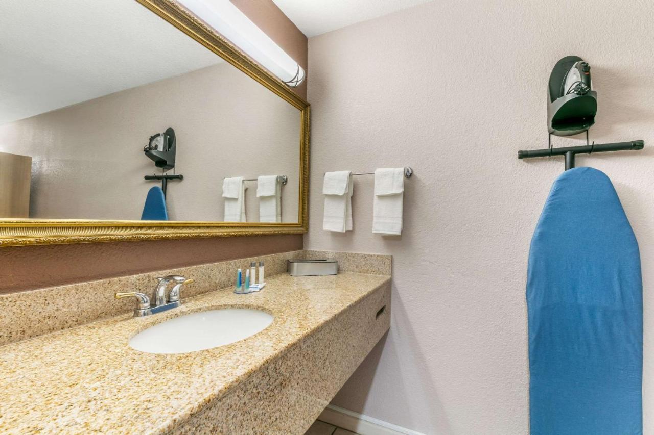 Rodeway Inn Memphis Zewnętrze zdjęcie